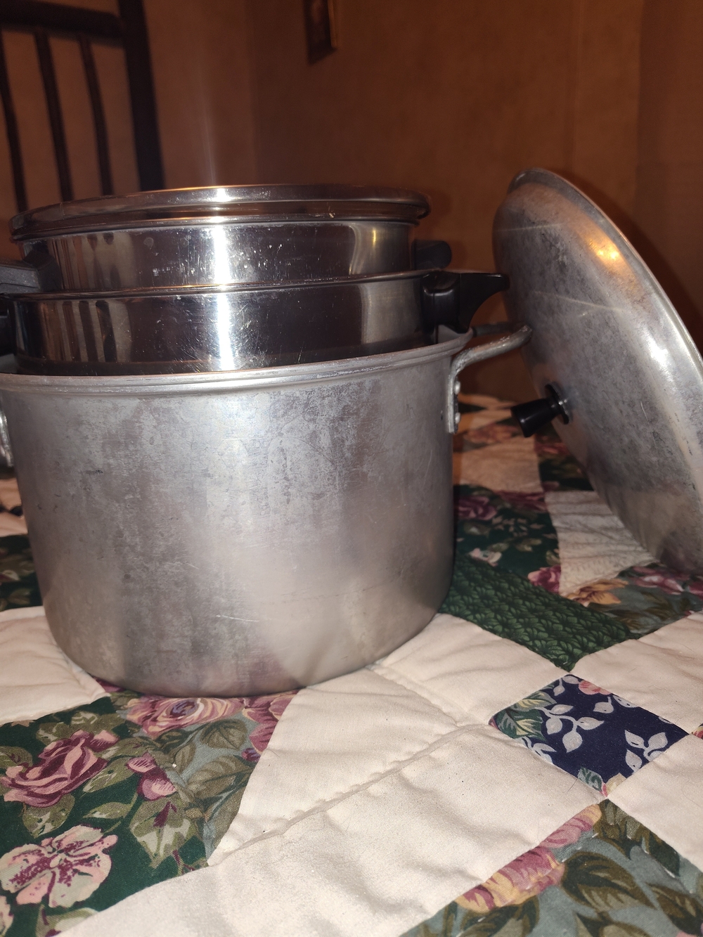 Aluminum Stock Pot with Lid - Silver
